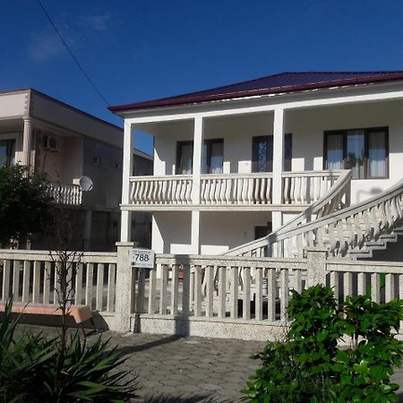 Guest House Kobuleti #788 Buitenkant foto