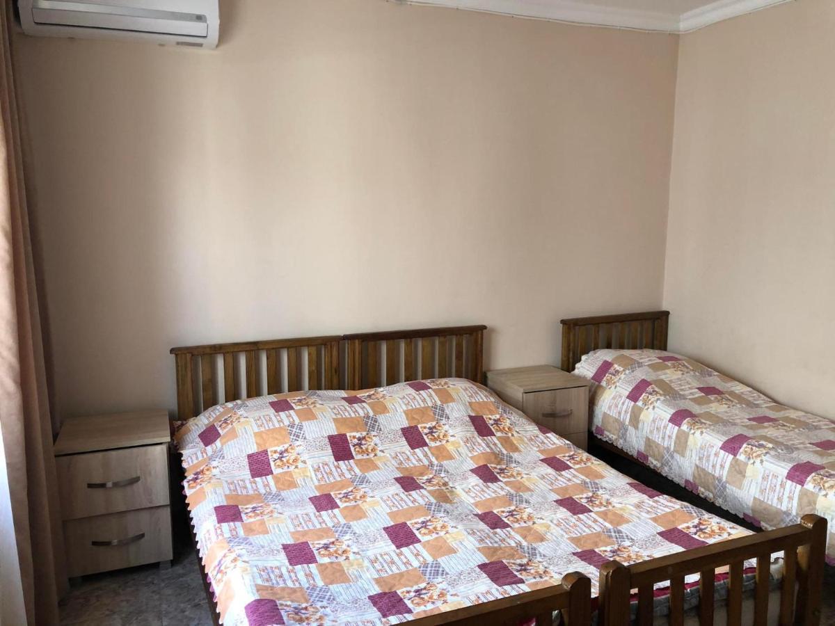 Guest House Kobuleti #788 Buitenkant foto